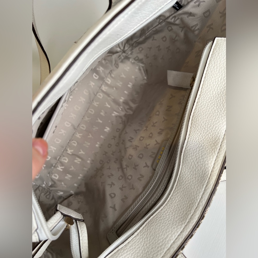 NWT DKNY TOTE SHOULDER BAG WHITE/BROWN - Picture 10 of 13